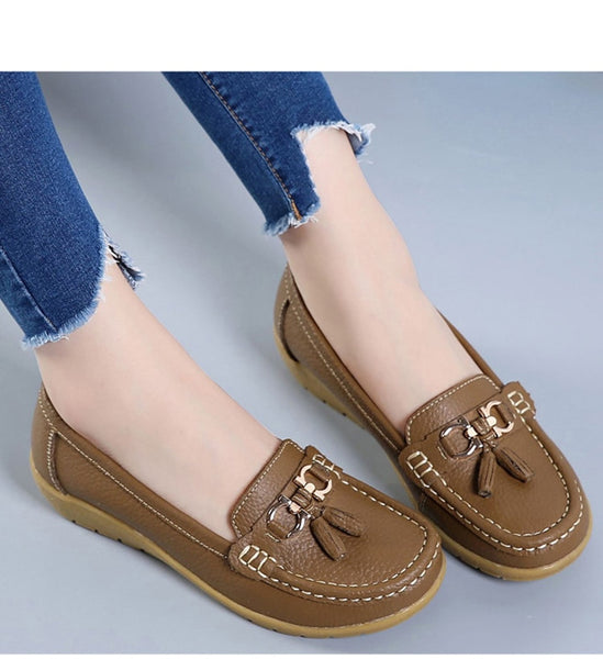 Women's flat sales sneakers casual